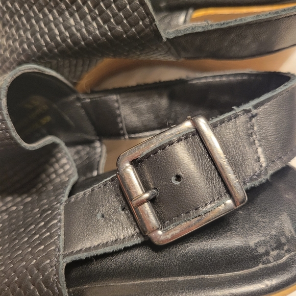 Sofia Milano Made in Italy black open toe wedges - Picture 6 of 12